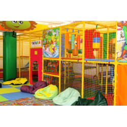 Лабіринт ігровий від 50 м.куб до 100 м.куб