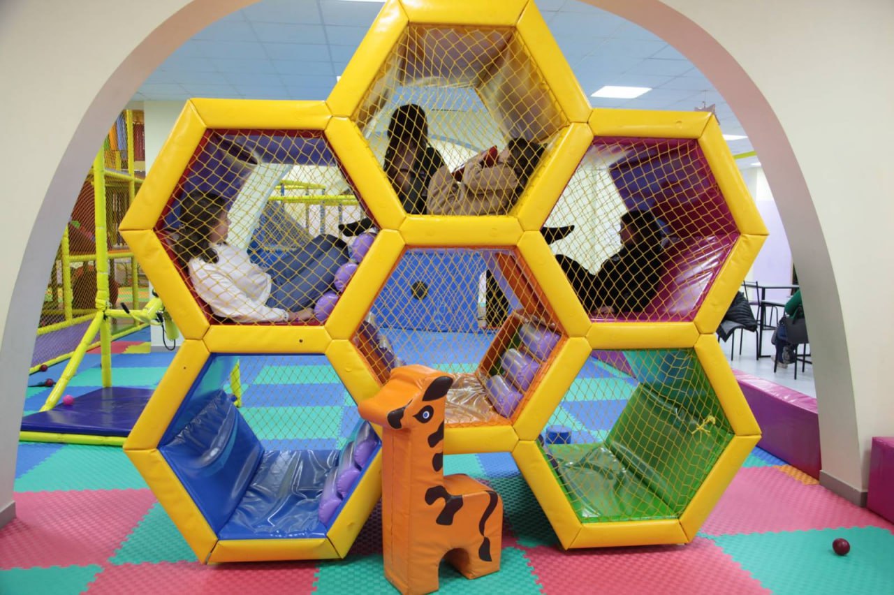 Дитячий розважальний центр "Бухта пригод"